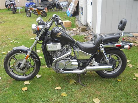 I've owned a lot of cool bikes, but this one is right up there. 1986 HONDA VT700C SHADOW MOTORCYCLE VT 700 BOBBER PROJECT ...