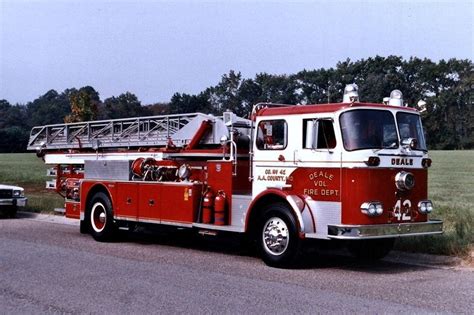 Md Deale Vfd 1962 Seagrave Km 100 Foot Ladder Owned Originally By