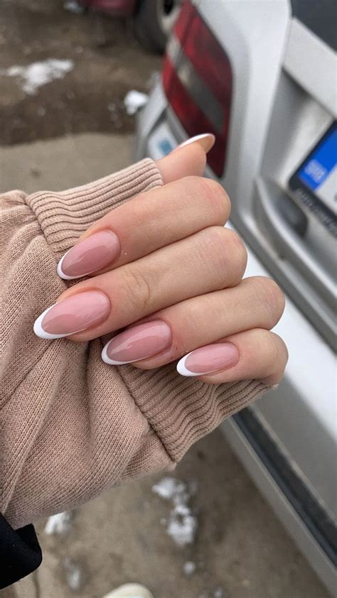 Classy Acrylic Nails Almond Acrylic Nails Classy Nails Simple Nails