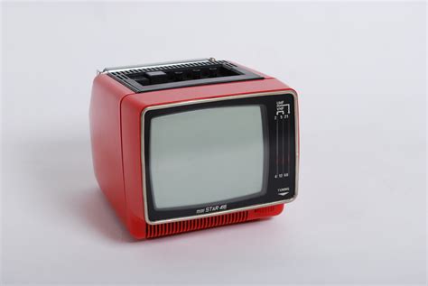 Portable Television Mini Star 416 80s Ussr — Flux Vintage