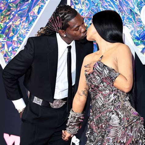 Cardi B And Offset Split Revisiting Their Rocky Relationship Journey News Scrap