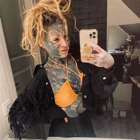 The Mom Who Has Over Of Her Body Covered In Tattoos Gets Into