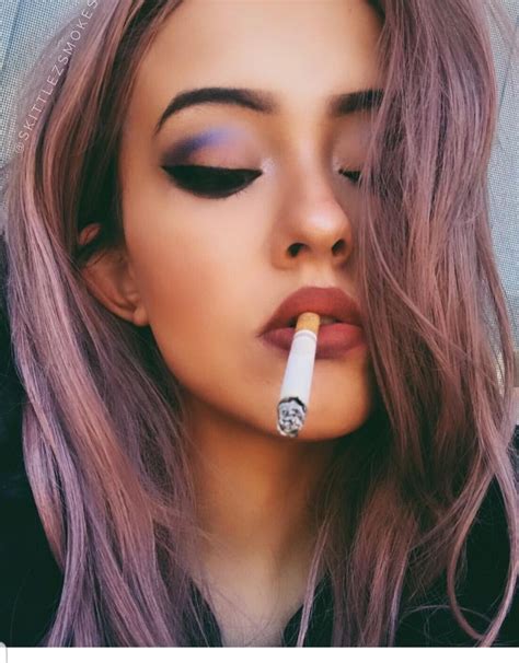 Pin By Mike Casler On Red Lips And Smoking Girl Smoking Sexy Smoking Smoke