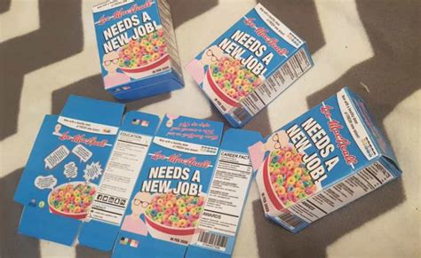 Itulah contoh cv yang lengkap, menarik, dan mudah dibuat oleh para pemula. 8 Contoh Desain CV yang Kreatif untuk Menarik Perhatian ...