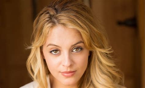 Gage Golightly Biography 5 Fast Facts You Need To Know Networth
