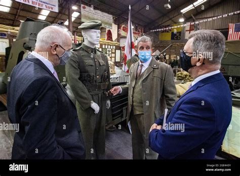 (Left-right) Lord William McCrea, DUP leader Sir Jeffrey Mark Donaldson