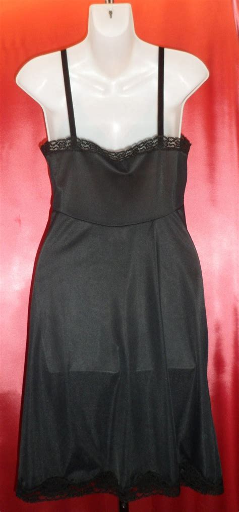 Vintage Top Lingerie Full Black Slip All Nylon With Lace Embroidery