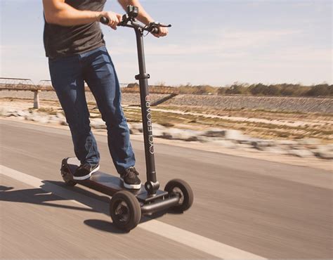 Super cycles and scooters do not mention what is the minimum age that the super 1000 elite can be operated, they do say in their website that only 18 and older customers can purchase their products. Cycleboard Review | Scooter Deals