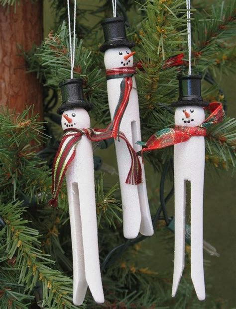 Snowmen Clothespin Ornaments Turn An Old Fashioned Wooden Clothespin