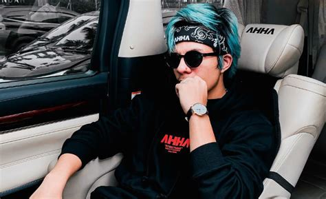 Foto profil youtuber free fire foto foto keren. 10 YouTuber Indonesia dengan Penghasilan Terbesar 2018 | Tagar