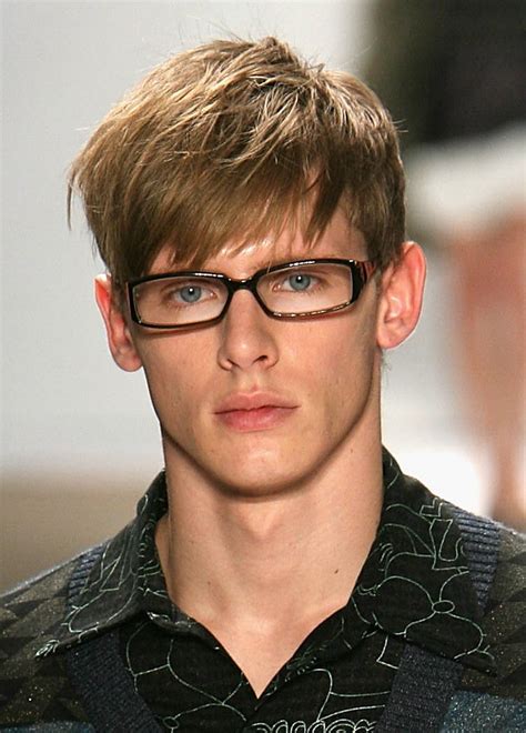 Short Hairstyles For Men Trendy Hairstyles 2014