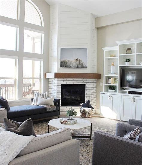 Living Room Design With Corner Fireplace Thegouchereye