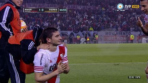 8 de octubre de 1992) es un jugador de fútbol argentino. Gol de Alario. River 1 - Tigres 0 | Copa Libertadores 2015 ...