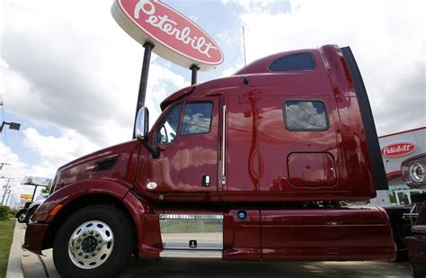 Paccar Profit Soars 38 On Strong Truck Sales Wsj