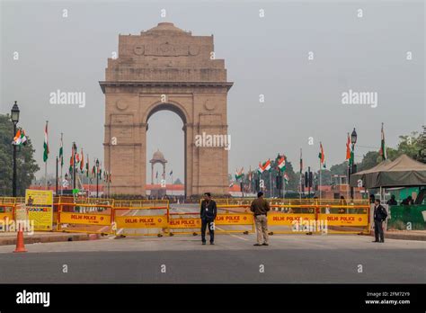 Delhi India January 24 2017 View Of India Gate Behind Delhi Police