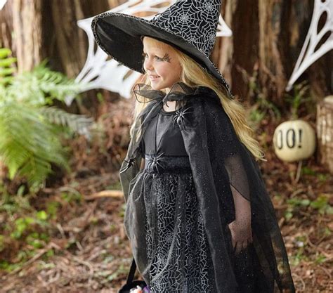 Download alle foto's en gebruik ze zelfs voor commerciële projecten. Glow-in-the-Dark Toddler Witch Costume | Pottery Barn Kids