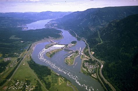 Columbia River Overview And Characteristics With Map And Photos