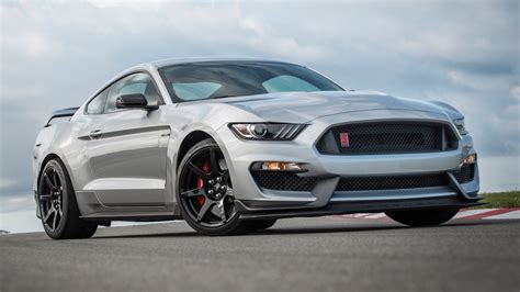 2020 Ford Mustang Shelby Gt350r Review Yep Still Magical