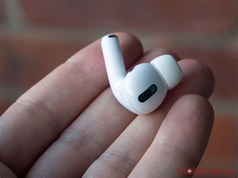 Airpods Pro Review The Best Wireless Earbuds With Noise Cancelling