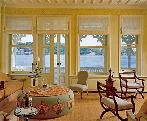 Romantic Mediterranean Trends For Decorating Home Interiors In