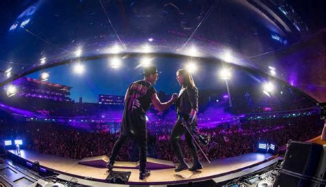 Mariana Bo And Timmy Trumpet Interpretan Vivaldi En El Escenario