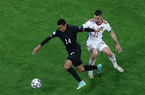 Schweiz polen 4 5 kroatien portugal 0 1 wales nordirland 1 0 ungarn belgien 0 4. Achtelfinale EM 2021: Hier wird das Spiel England gegen ...