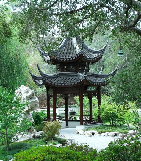 Pin By Marianne Gedde On Travel Chinese Garden Pagoda Garden