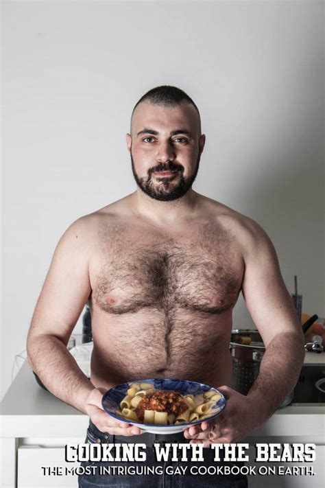 Cocinero oso desnudo así es Adrian De Berardinis en The Bear Naked Chef CromosomaX