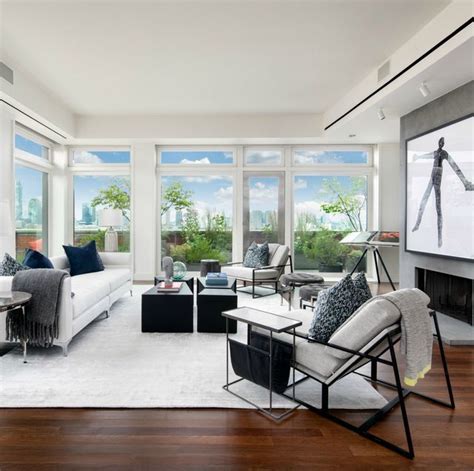 Meryl Streeps Waterfront Nyc Penthouse Sold For 158 Million