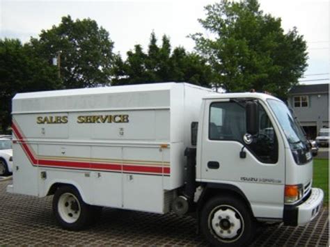 Isuzu npr used trucks for sale. Isuzu NPR BOX TRUCK, 1998, used for sale