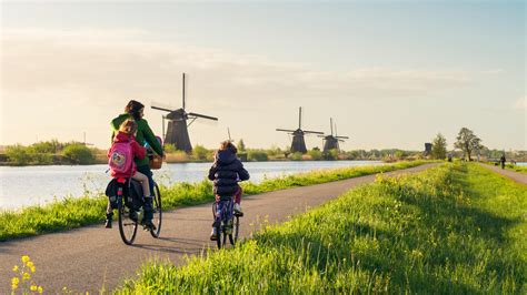 Endlich wieder urlaub in holland erleben! Corona - Urlaub in den Niederlanden: Das gilt in Holland ...
