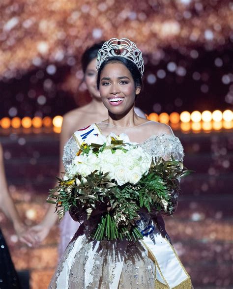 She will now represent france at miss universe 2021. Épinglé sur Clémence Botino Miss France 2020