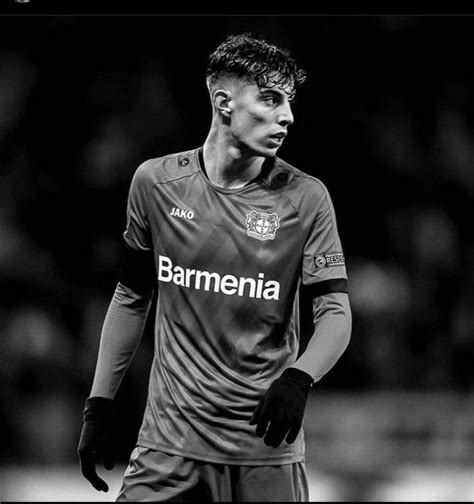 The blues berhasil memenangkan trofi liga champions kedua mereka sepanjang sejarah. Kai Havertz | Football boys, Football players, Chelsea ...