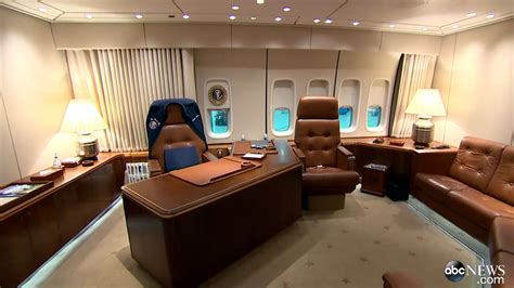 Photos Take A Look Inside The Presidents Personal Plane Air Force One Abc7 New York