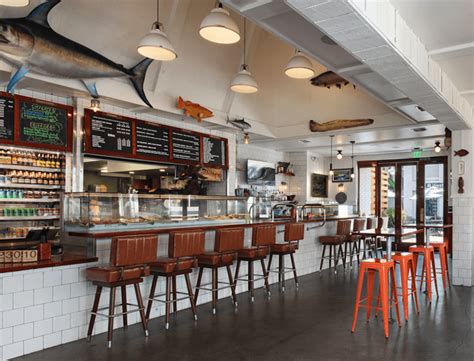 Bear flag fish tacos crystal cove. The Laguna and Newport Beach Guide - Eat | Goop