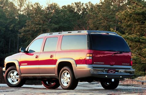 2000 Chevrolet Suburban Pictures History Value Research News