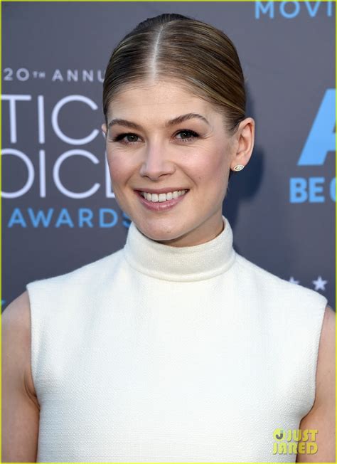 Rosamund Pike Is Far From Gone At Critics Choice Awards 2015 Photo