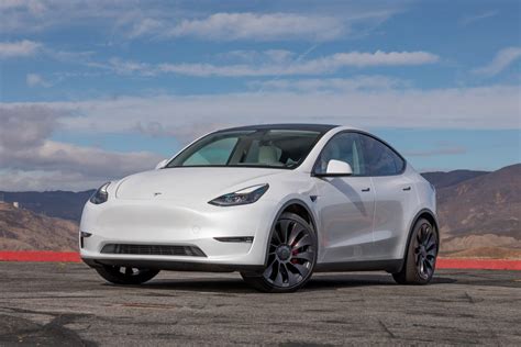 Tesla Suv Named Best Ev On Tech