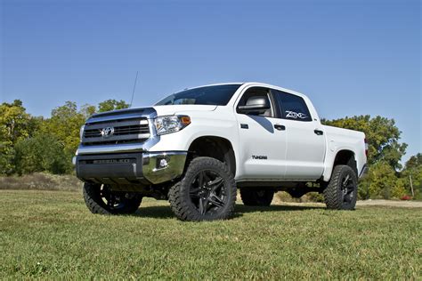 Zone Offroad T5n 5″ Suspension System 2016 2017 Toyota Tundra 4×4