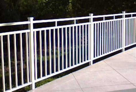 Peak® aluminum railing is brought to you by peak®, your partner in outdoor home improvement products across north america. Deck Railing Systems | Easyrailings | Aluminum Railings ...