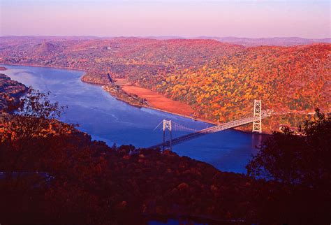 Bear Mountain Bridge Across The Hudson With Fall Colors Bear Mountain
