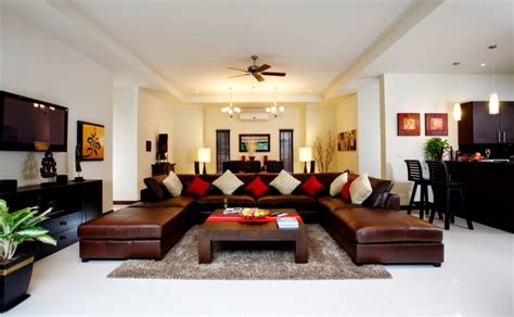 Stunning Spacious Living Room Is Suitable For Your Big Families Event