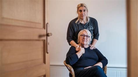 Victimes dinceste une mère et sa fille brisent la mécanique du silence Le Parisien