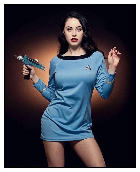 Pin By Da Jinx On Star Trek And Space Girls Star Trek Cosplay Star