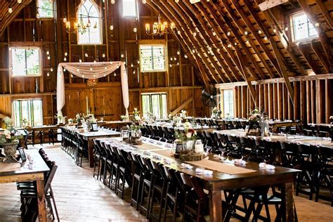 Get Inspired By Photos Of Minnesotas Most Gorgeous Wedding Barn And