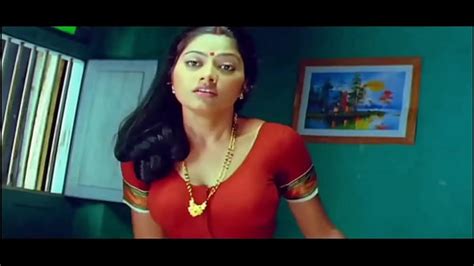 Desi Bhabhi Showing Huge Cleavage Boob Xxx Mobile Porno Videos