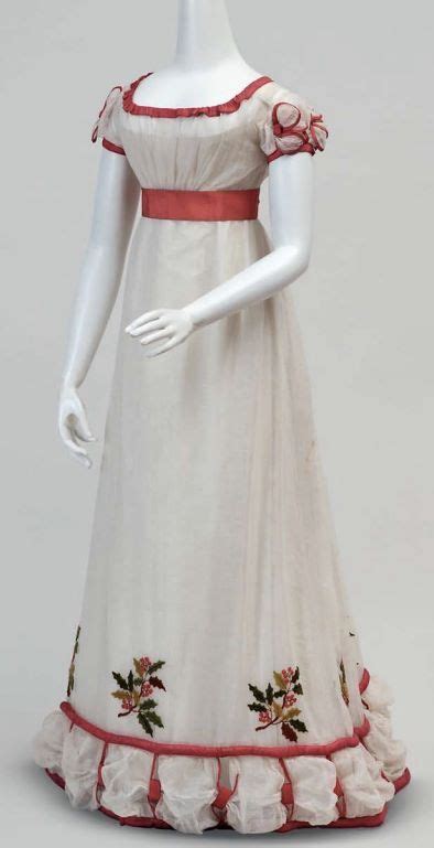 Pin By Sabrina Jeffries On Fine And Fancy Fashion Historical Dresses