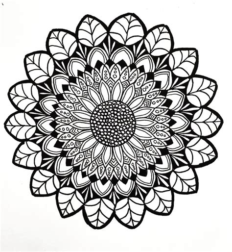 Mandala Noir Et Blanc Fleur De Ludivine Dessin De Mandala