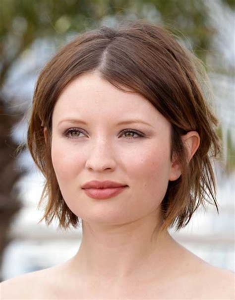 25 Hairstyles And Haircuts For Round Faces In 2016 The Xerxes