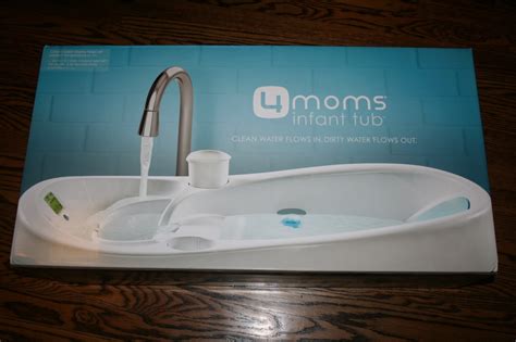 Trying To Go Green Peppy Parents 4moms Cleanwater Infant Bath Tub